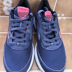 Saucony Women's Navy and Pink Athletic Shoes
